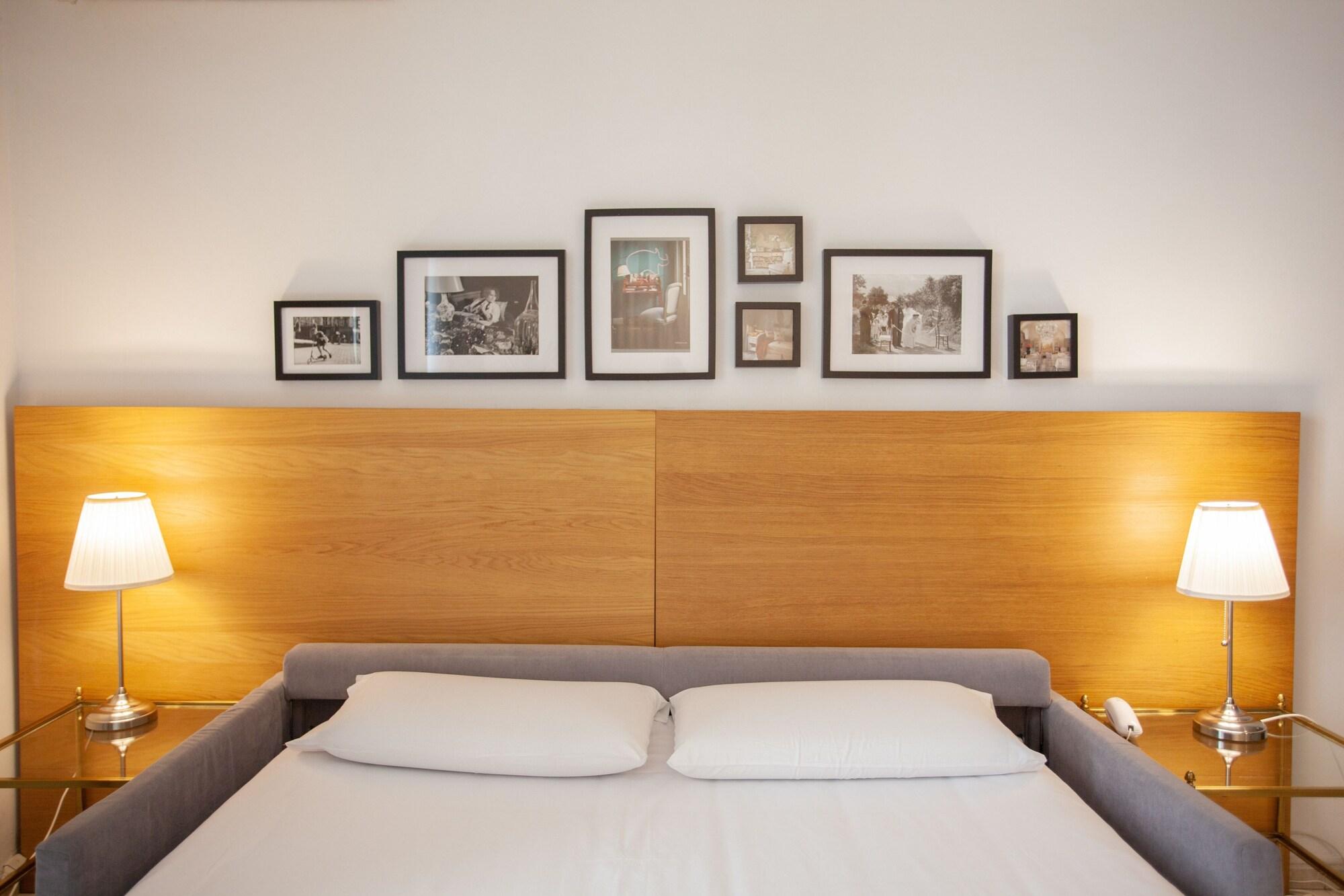Ramblas Apartments Barcelona Exterior photo