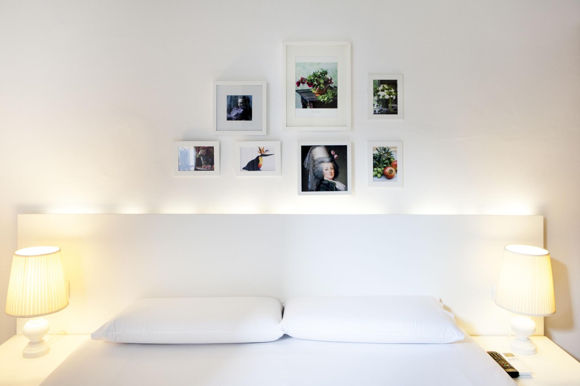Ramblas Apartments Barcelona Exterior photo