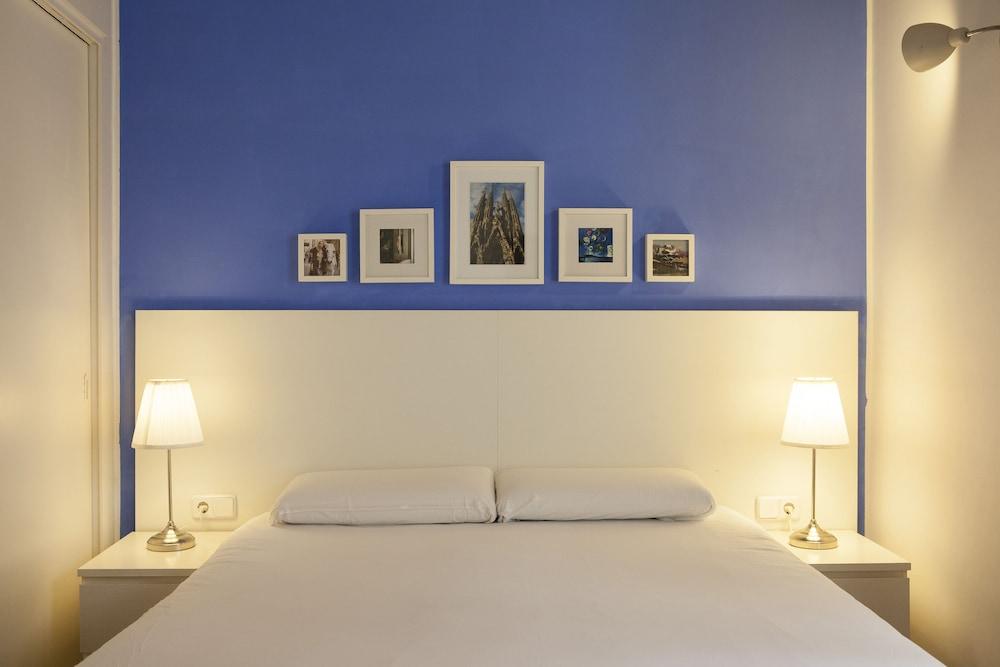 Ramblas Apartments Barcelona Exterior photo