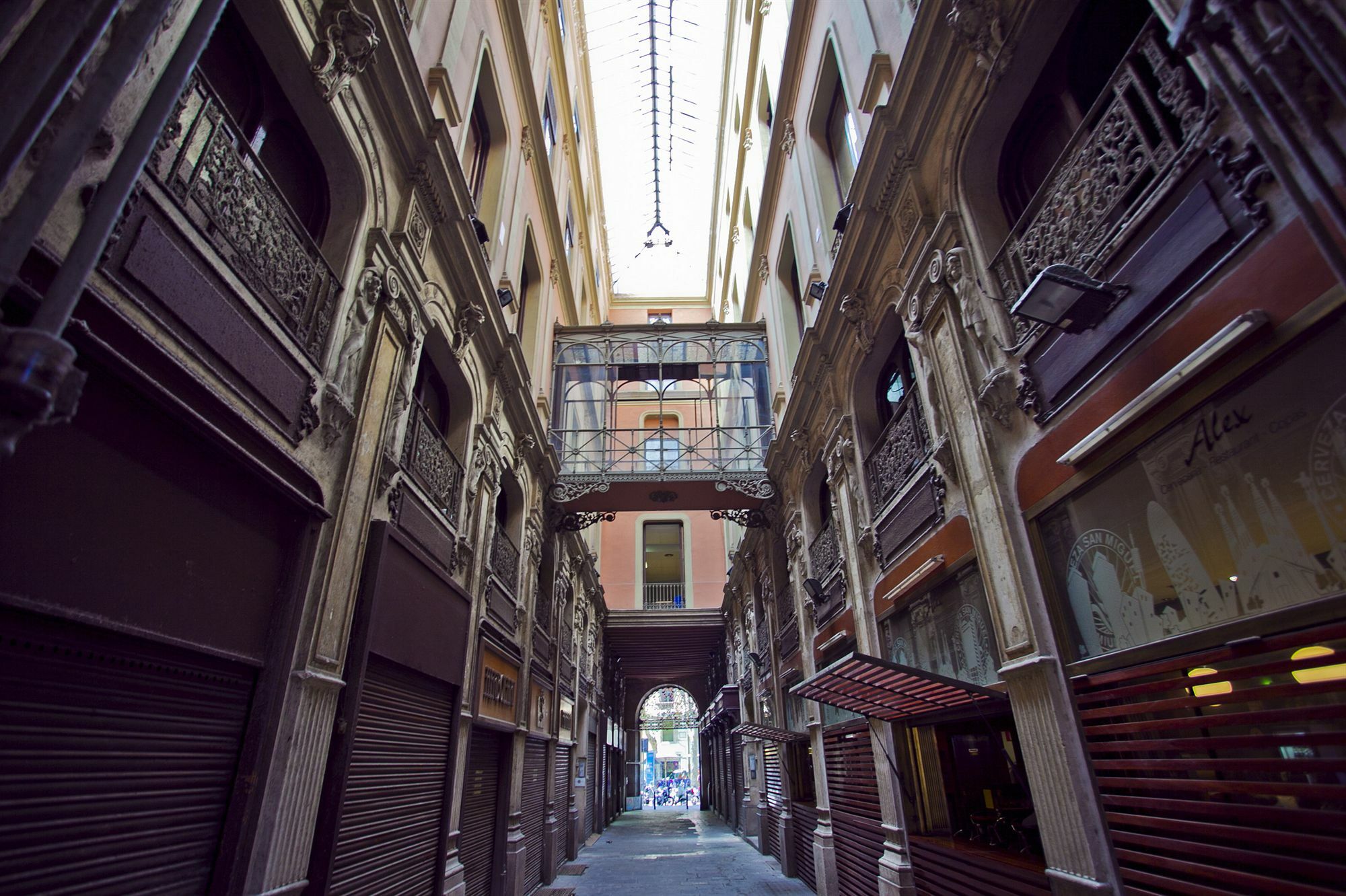 Ramblas Apartments Barcelona Exterior photo